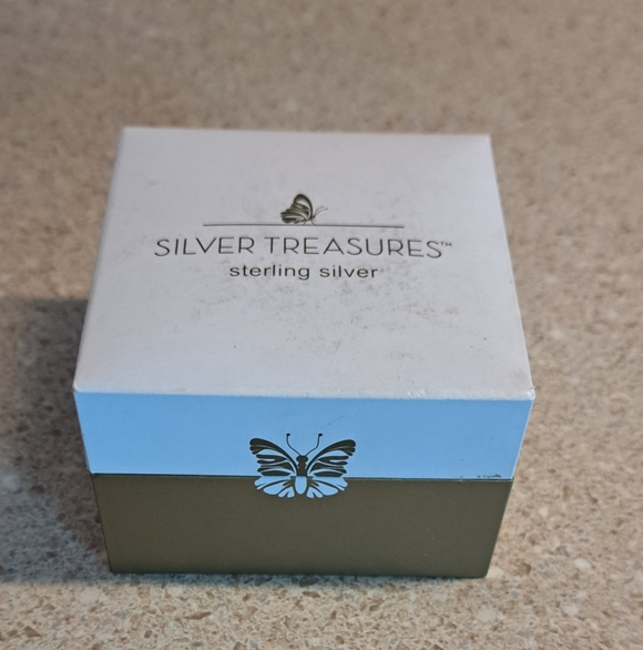 Mom Sterling Necklace - Picture 8 of 8